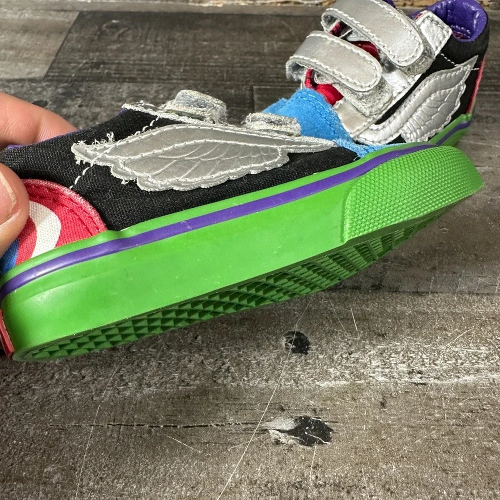 VANS x Marvel Avengers‎ Captain America Toddler Sneakers Size 4